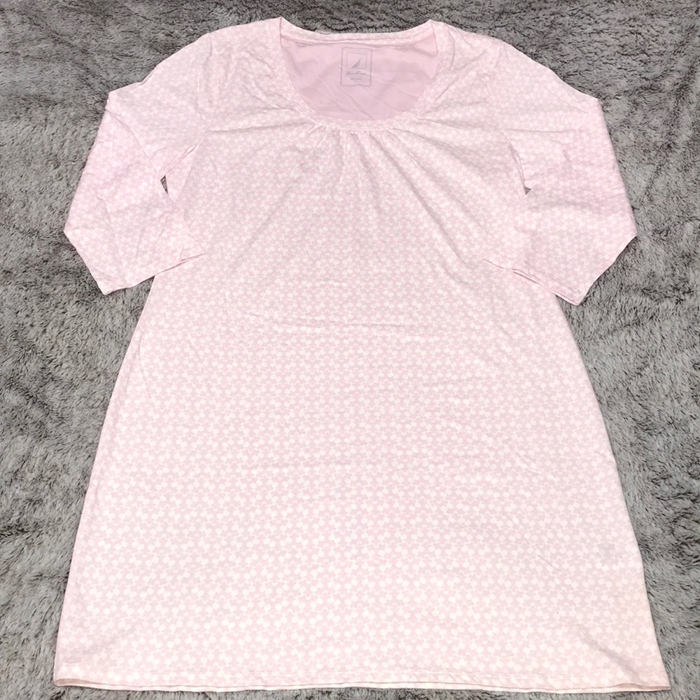 NEW Nautica Night-gown